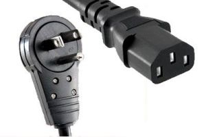 CPU Power Cord - NEMA 5-15P Rotating Right Angle to C13 - 10 Amp